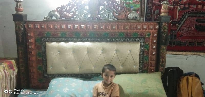 bed for sale in Lahore 0