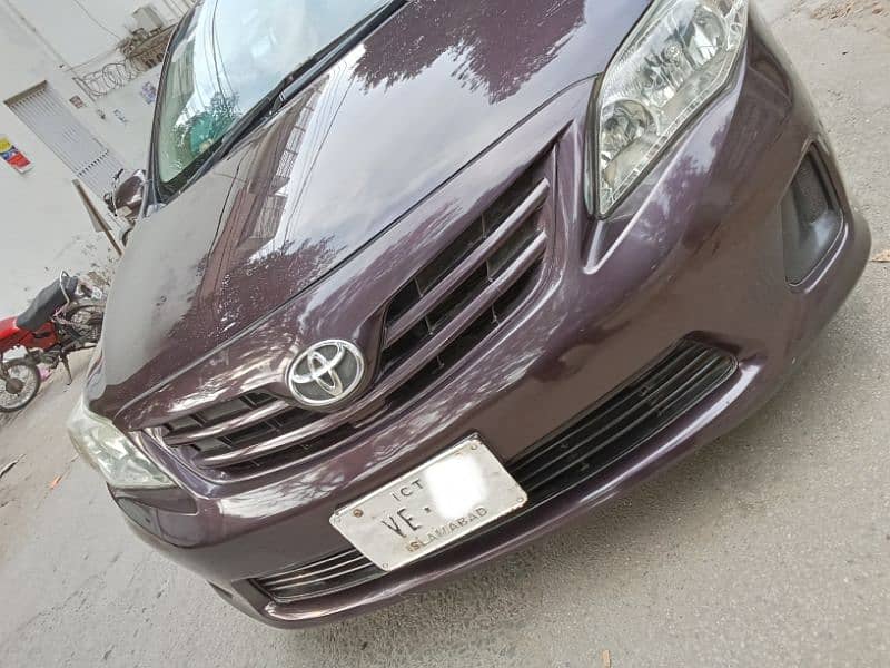 Toyota Corolla Altis 2012 1