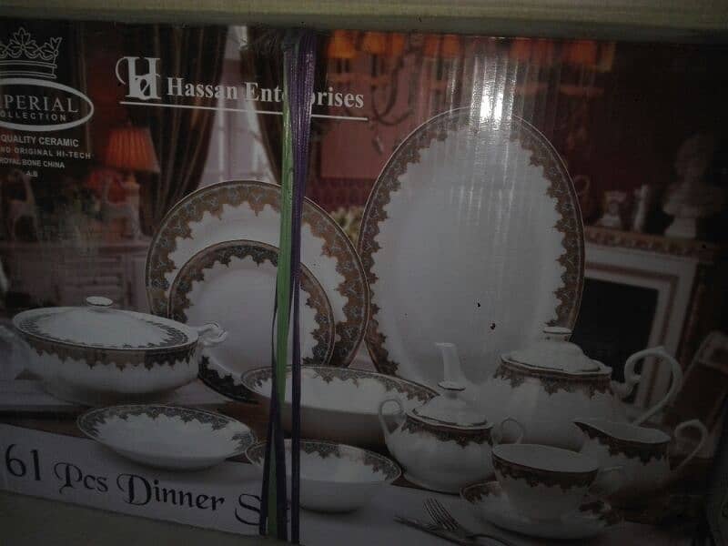 61 pcs Dinner set ( Bone china ) original 1