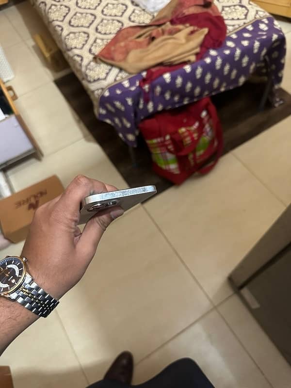 Iphone 12 Pro Max Non Pta 256 gb Golden 2