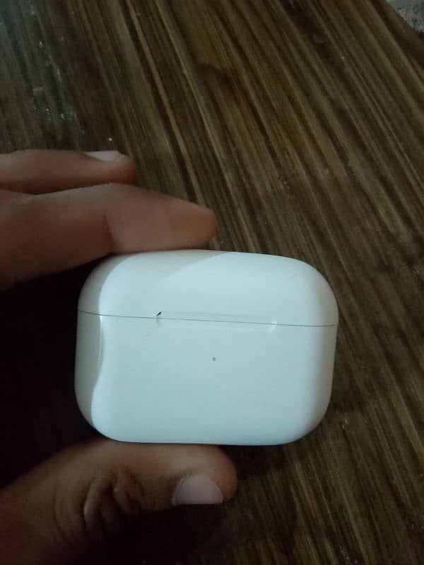 Apple Air Pods Pro 4