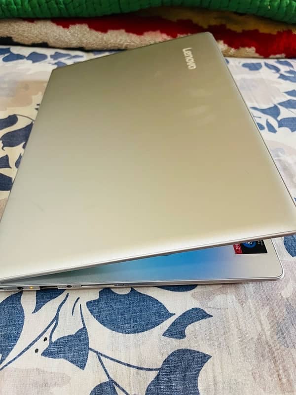 lenovo ideapad Core i7 7th generation 4