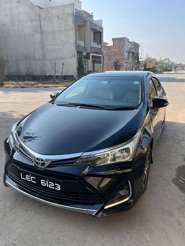 Toyota Altis Grande 2017 0