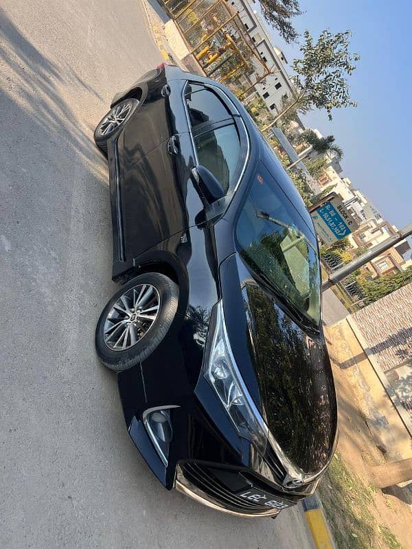 Toyota Altis Grande 2017 1