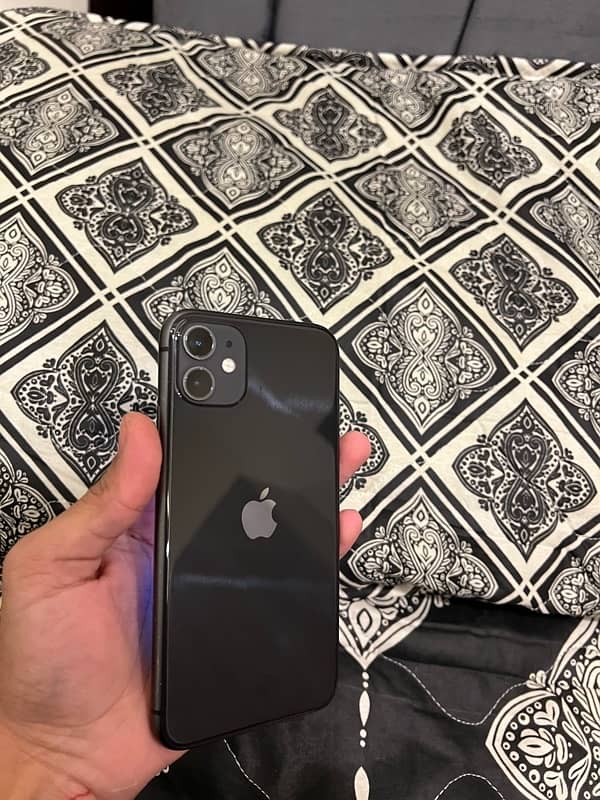 Iphone 11 64 gb NON PTA Jv 0