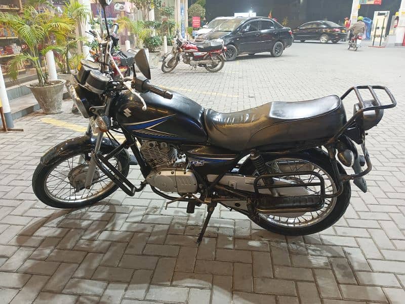 Suzuki GS150 in good condition 5