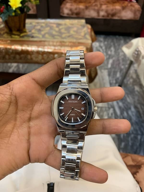 patek philppe watch on butterfly lock avi 0