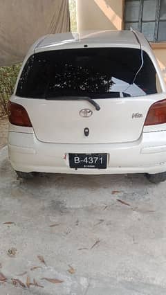 Toyota Vitz 2002