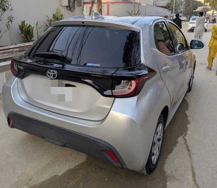 Toyota Yaris X 2021/2024 7