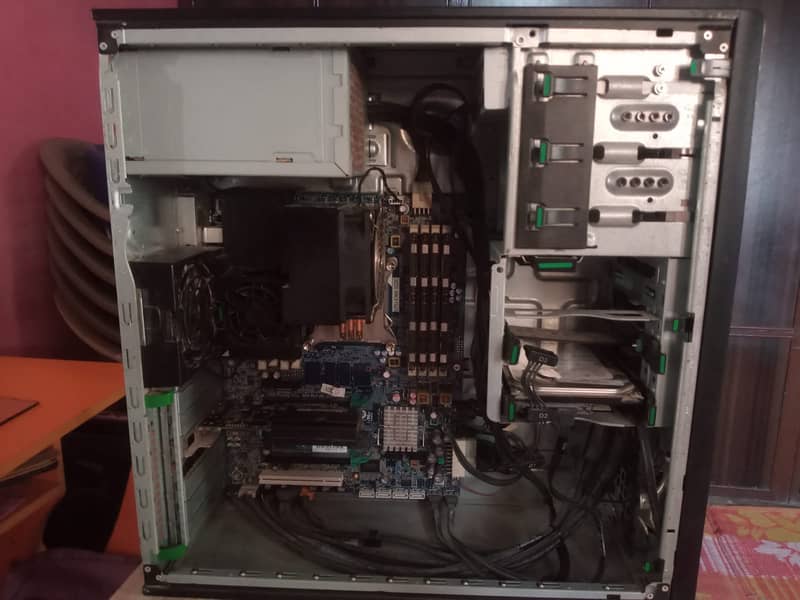 Budget-Friendly PC for Sale - Intel Xeon, 16GB RAM, NVIDIA 1GB GPU 1