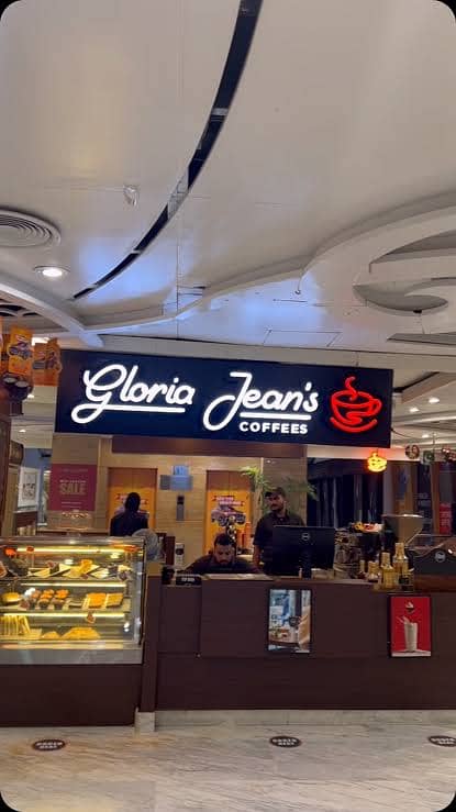 gloria jeans 2