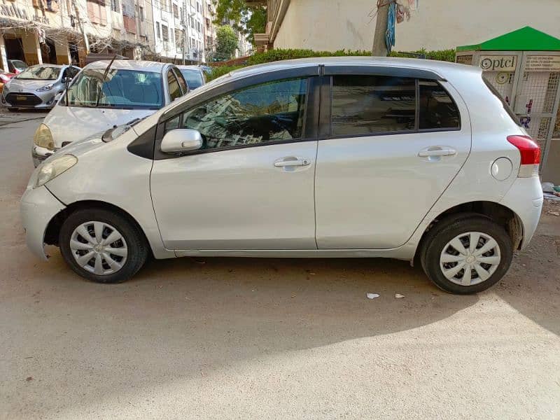 Toyota Vitz 2010 1