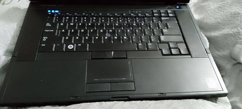 Dell latitude E6510 i51st Gen 1