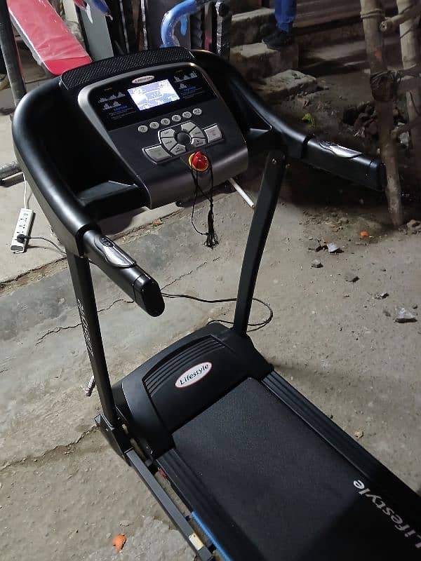 treadmils. (0309 5885468). ellapticals. spin bikes. gym cycles 4