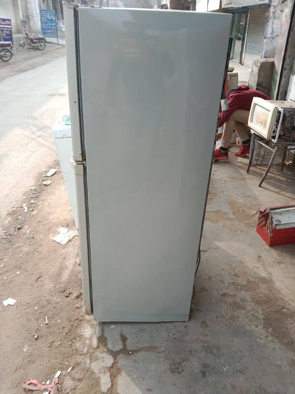 Orient Medium Size Refrigerator Genuine condition 5