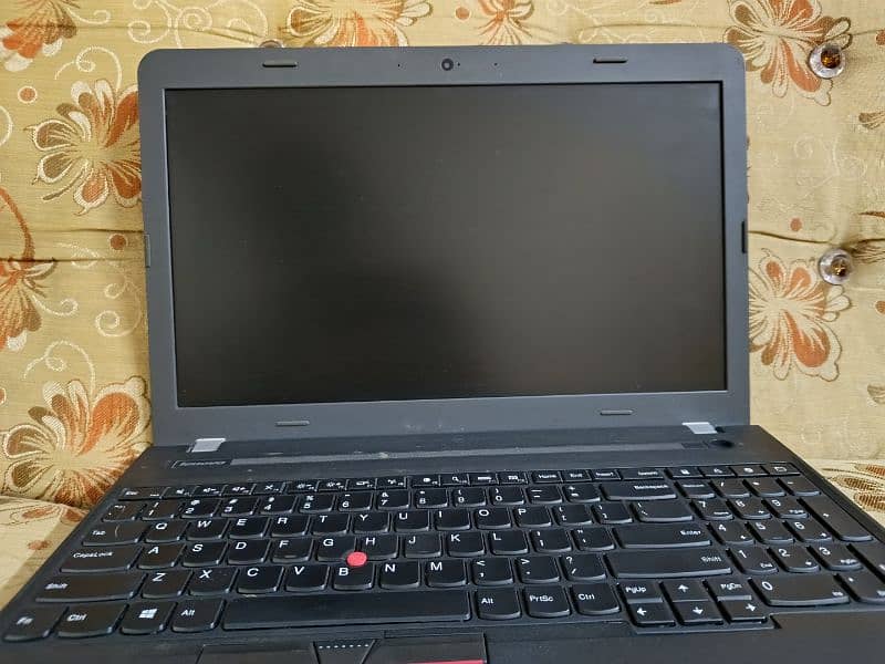 Lenovo Thinkpad E560 core i7 - 6th gen 0