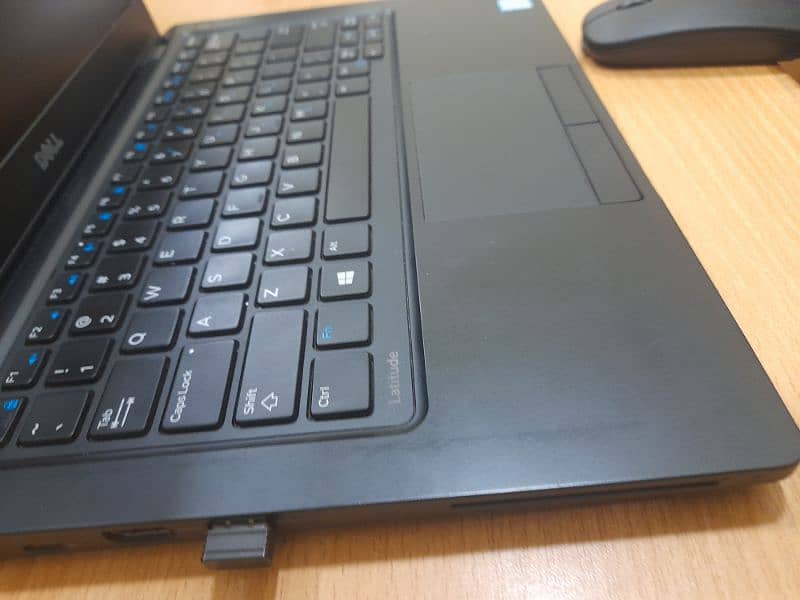 Dell laptop I5 7thgen 256ssd 10