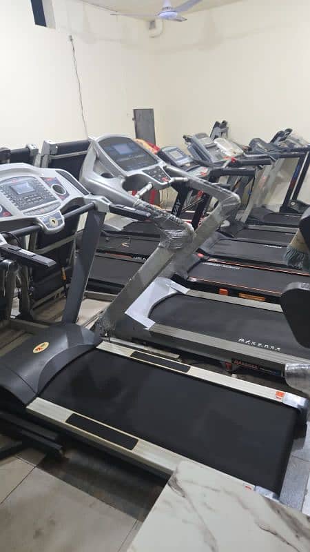 treadmils. (0309 5885468). ellapticals. spin bikes. gym cycles 0