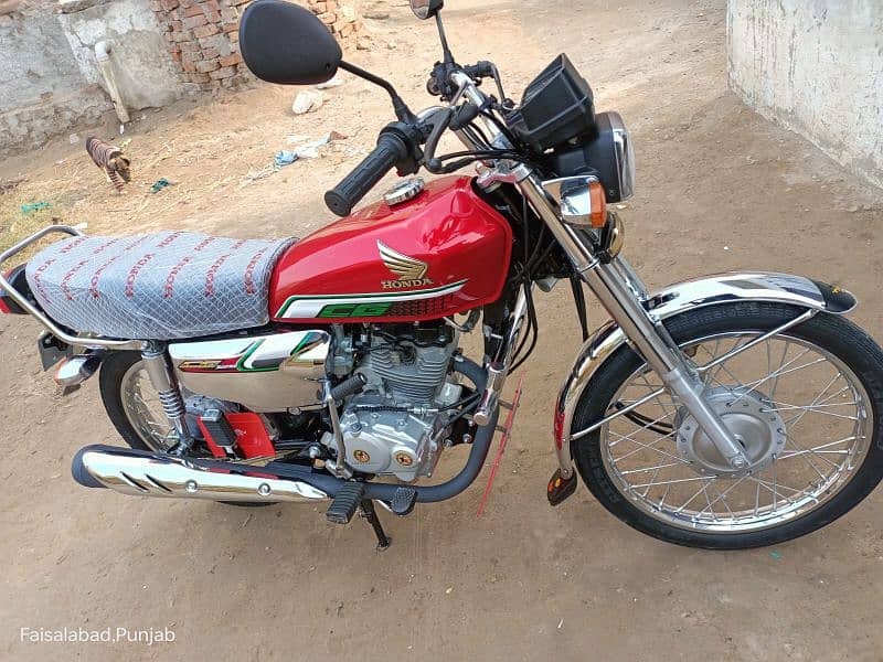 Honda CG125s self start 13