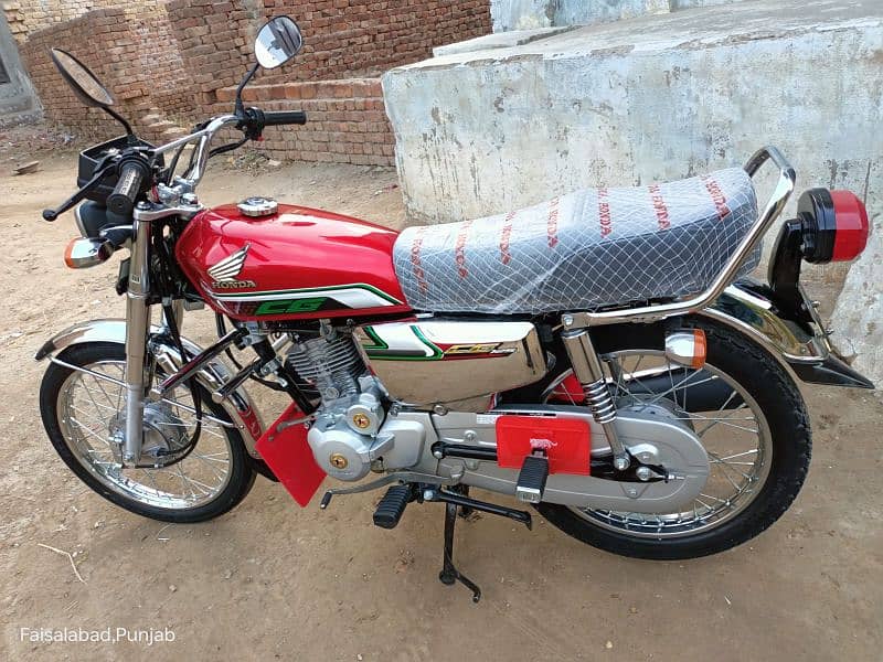 Honda CG125s self start 17