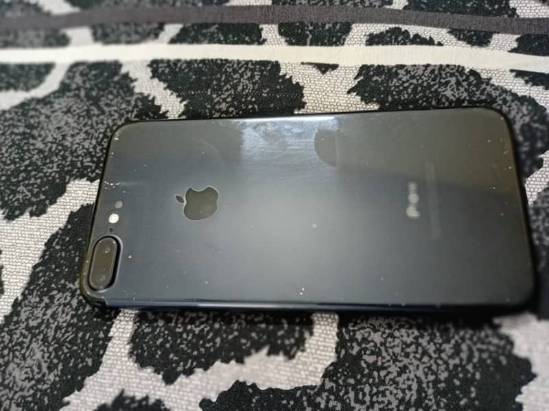 iPhone 7 plus offical pta approved 2