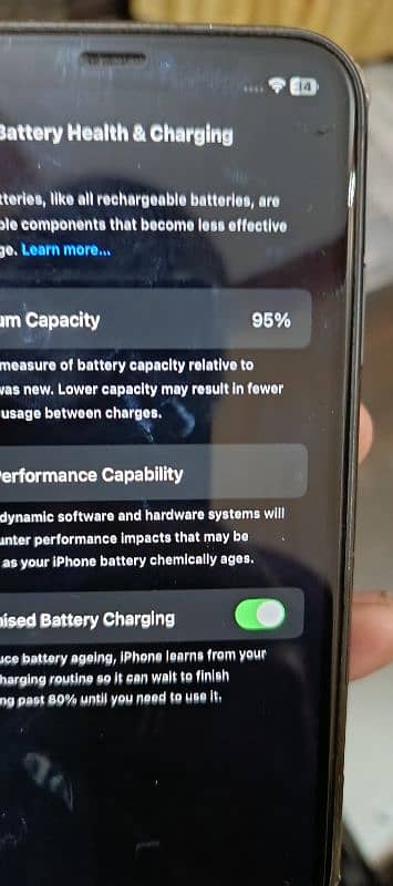 IPhone 11 64GB JV  battery health 95% 4