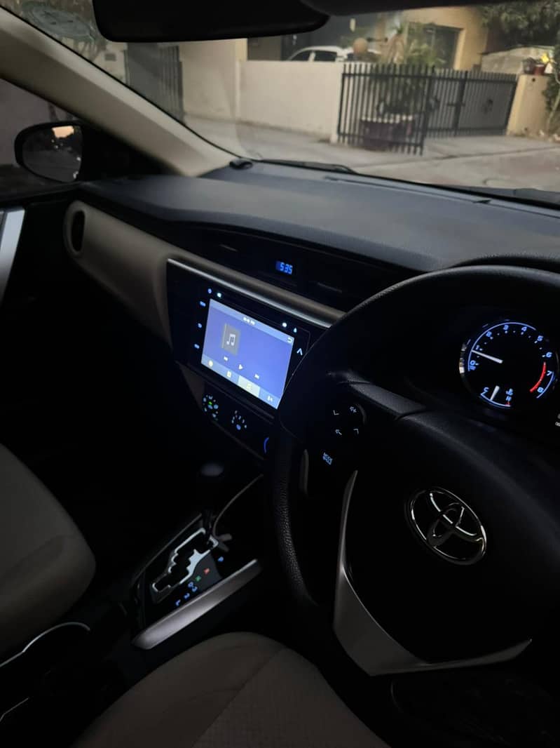 Toyota Corolla Altis Automatic 1.6 2017 7