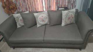 5 seater sofa for sale in good condition