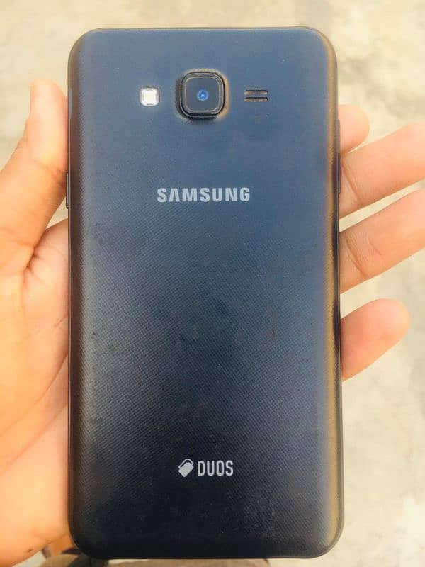 Samsung Galaxy J7 3gb 32gb urgent sale please only call 0