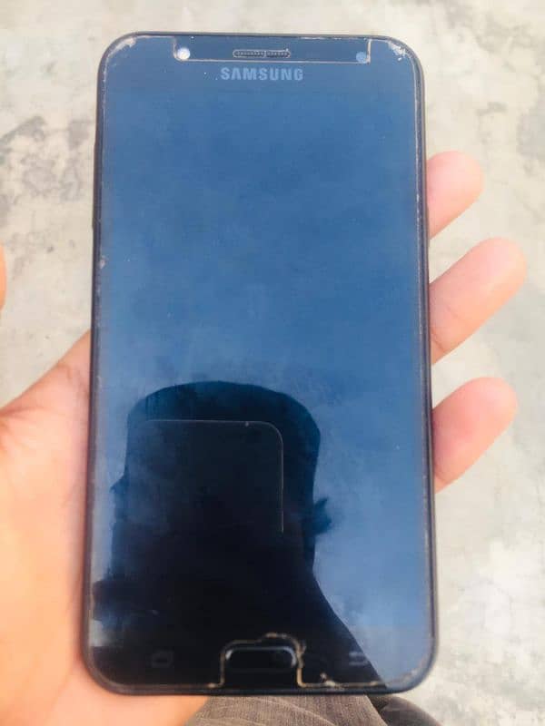 Samsung Galaxy J7 3gb 32gb urgent sale please only call 4