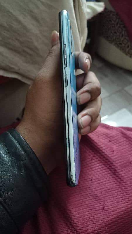 vivo s1 4