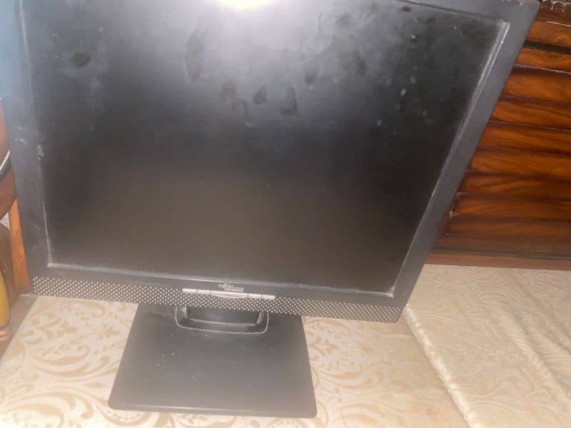 lcd for sale 3