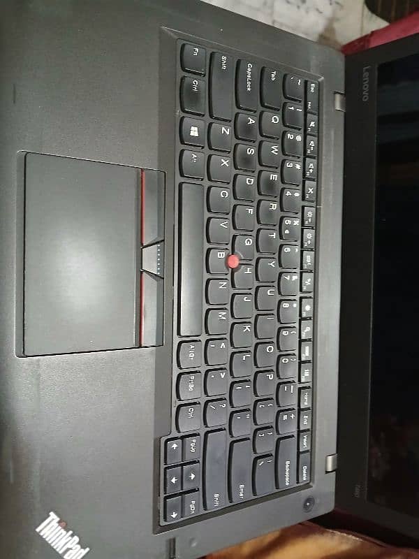 Core i5 6th Generation Lenovo Thinkpad T460 3