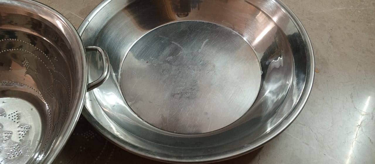 Stainless Steel Parat and Rice Chalni 2