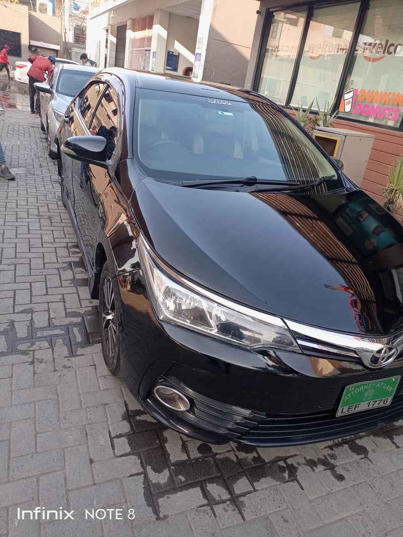 Toyota Corolla Altis 1.8  2014 1