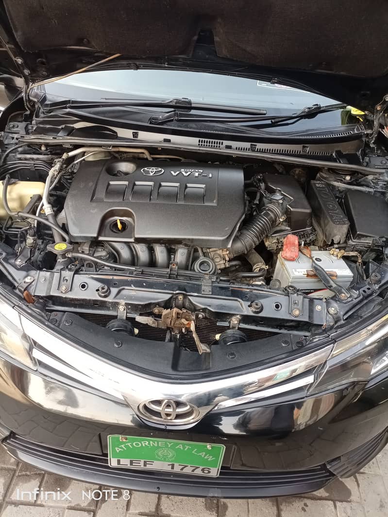 Toyota Corolla Altis 1.8  2014 10