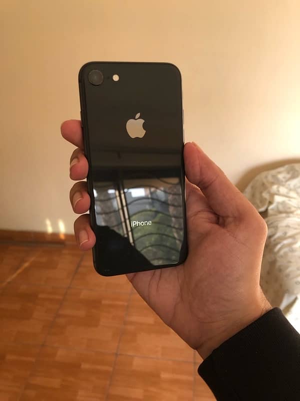 iPhone 8 64GB Non PTA Fu 0