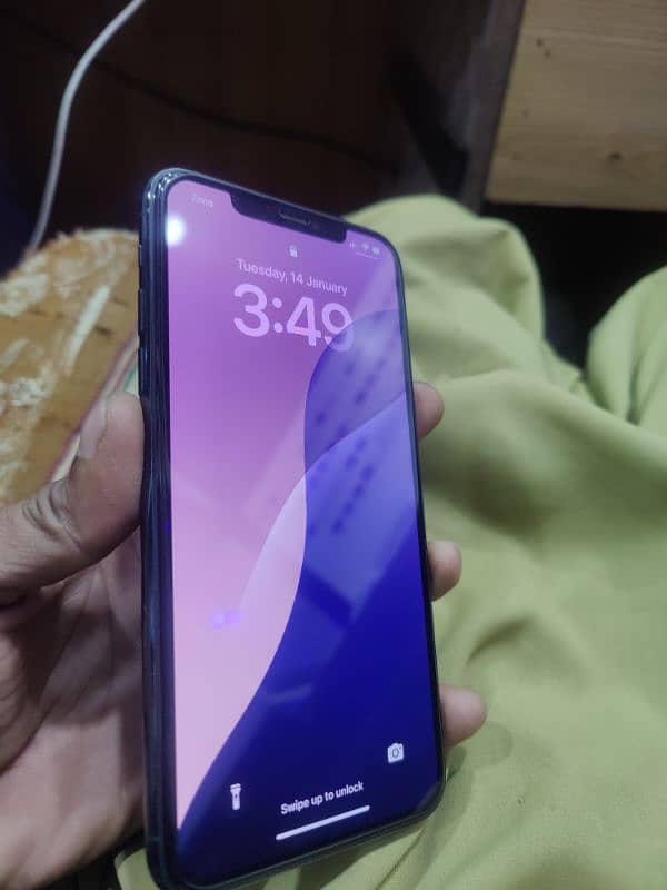 iphone 11pro max 256gb PTA approved 2