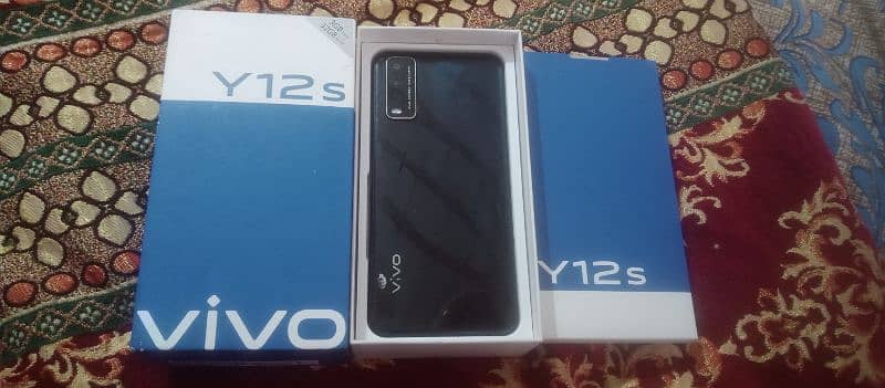 Vivo Y12s 3/32 Complete Box. 1