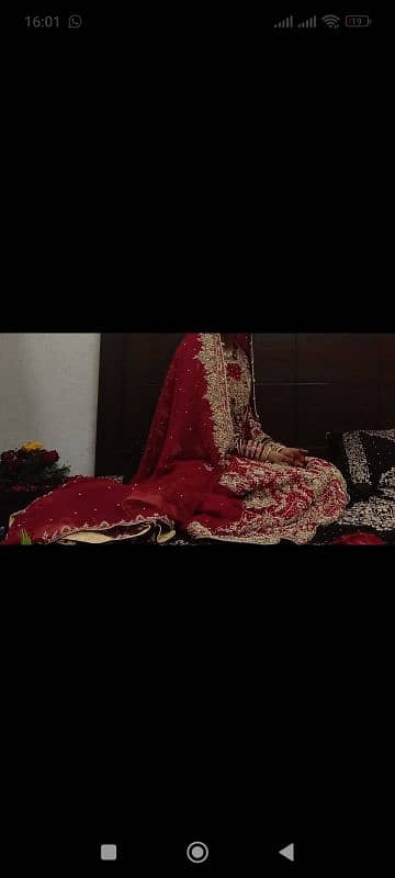 bridal red lehnga 1