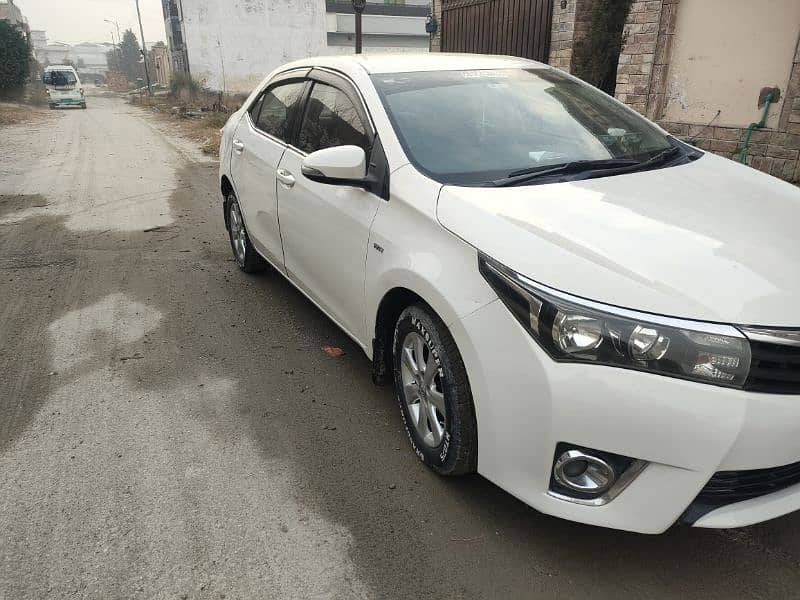 Toyota Corolla GLI 2015 1