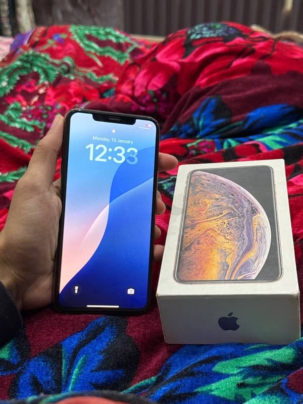 Iphone Xsmax 64gb PTA Approved 1