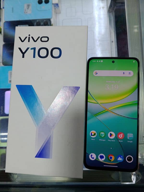 vivo y100 (8/256) (finger in Display) with box and charger 4