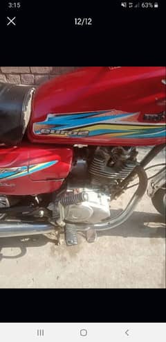 Honda 125 orignal tanki tapy red color mai hai head ka kam huny wala h