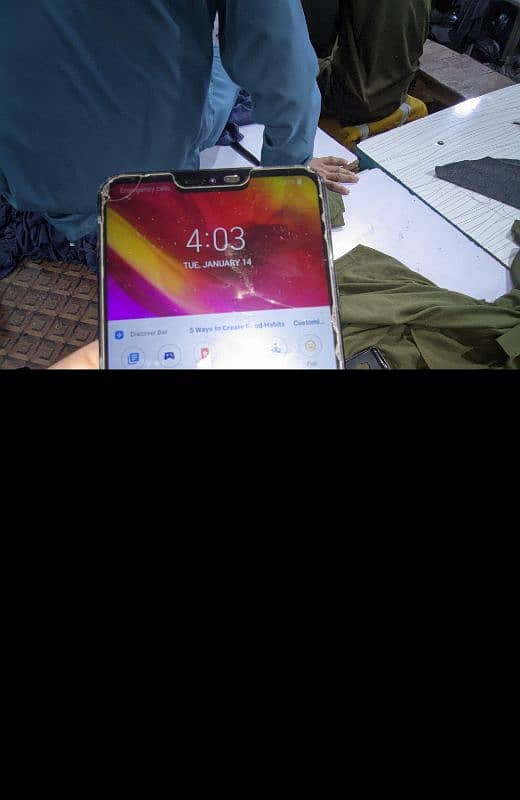 lg G7 thinq 13