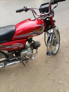 dhoom bike bilkul new condition maza ajay ga