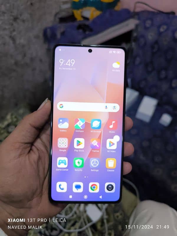 Redmi Note 13 pro 12/512 back halki si brake 1