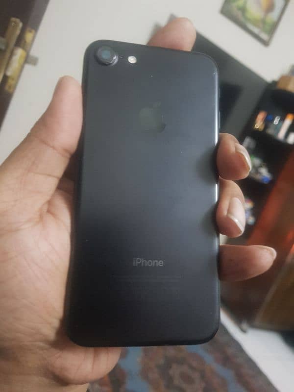 iPhone 7 128gb non pta 4