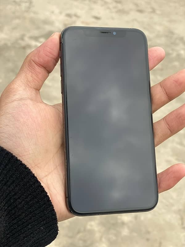 iPhone X - 64Gb - Officially PTA Approved - 70% Health 1