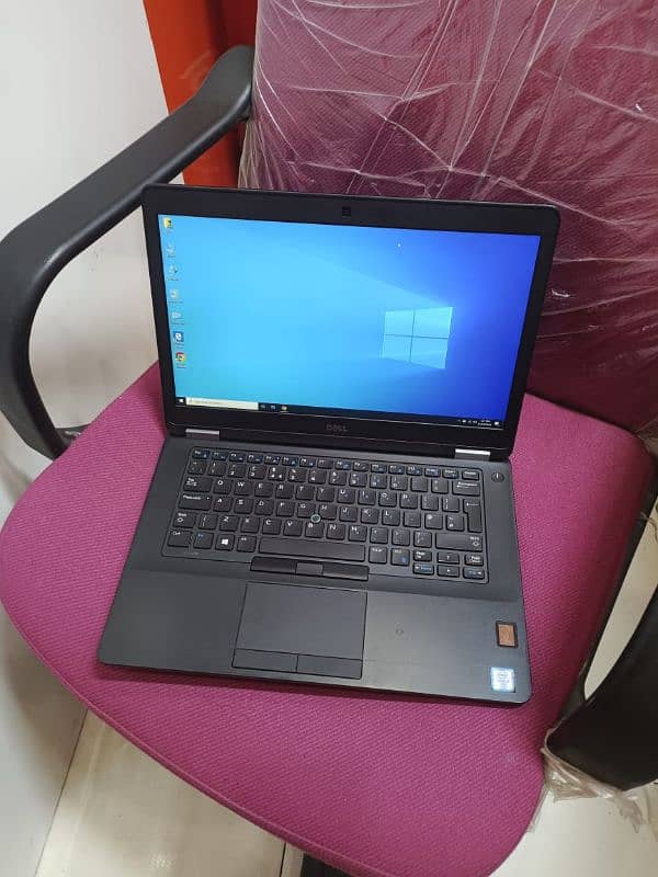 Dell Latitude C-i7-6th Gen 256GB NVMe Radeon 2GB Card Dadicated 8GB RM 0